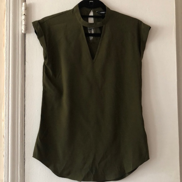 Express Tops - Blouse